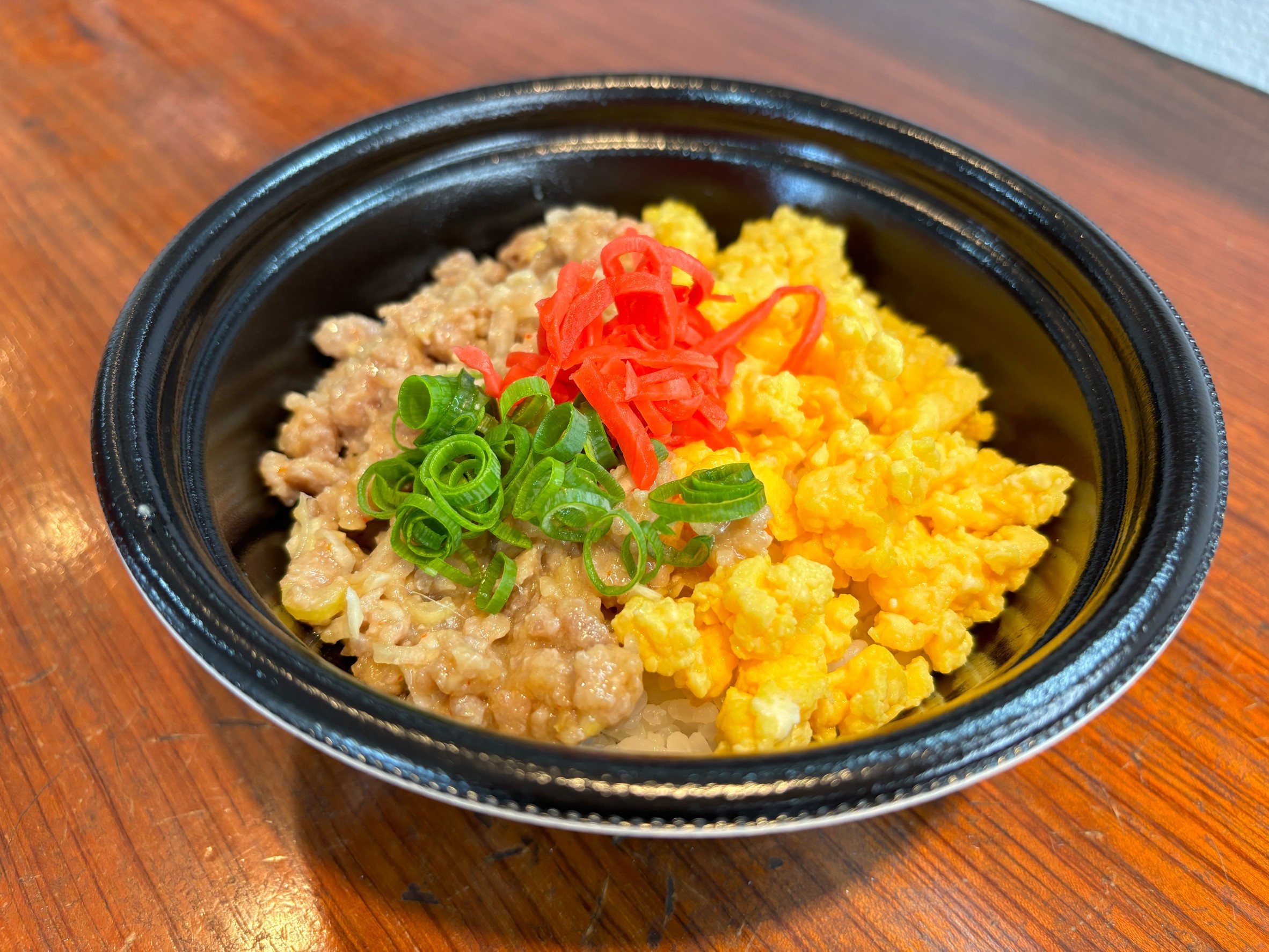 二色丼